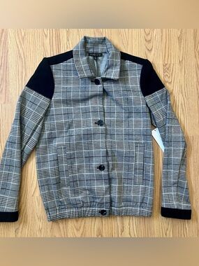 Capsule 121- The Essential Jacket